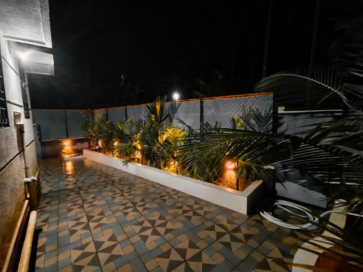 Rane Ambadnya Niwas Apartment Nagaon  Exterior photo